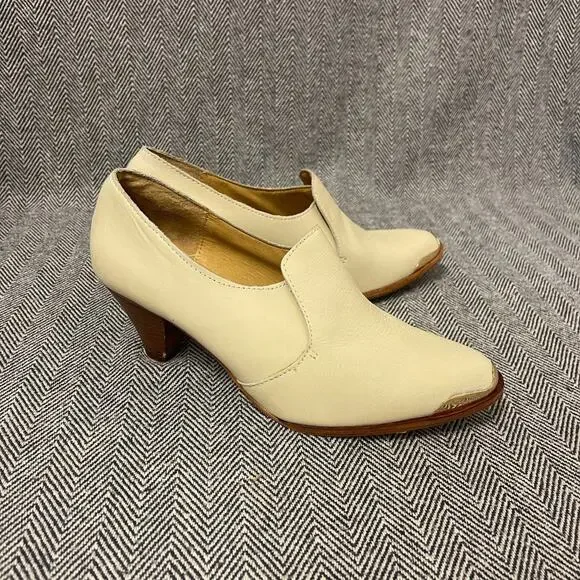 ANTHRO - Latigo - Velma Leather Oxford Heel - Picture 2 of 8
